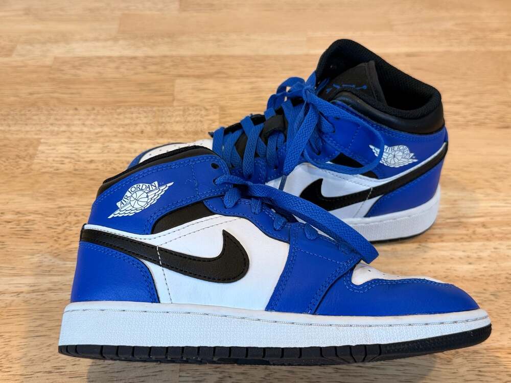 Jordan 1 Mid 'Game Royal' Shoes Kids Size 3.5Y